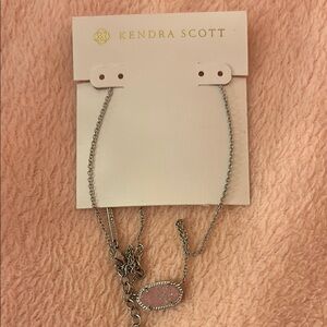 kendra scott necklace!